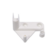 Держатель заслонки морозильного отделения xолодильника Ariston, Indesit С00075600 (правый)